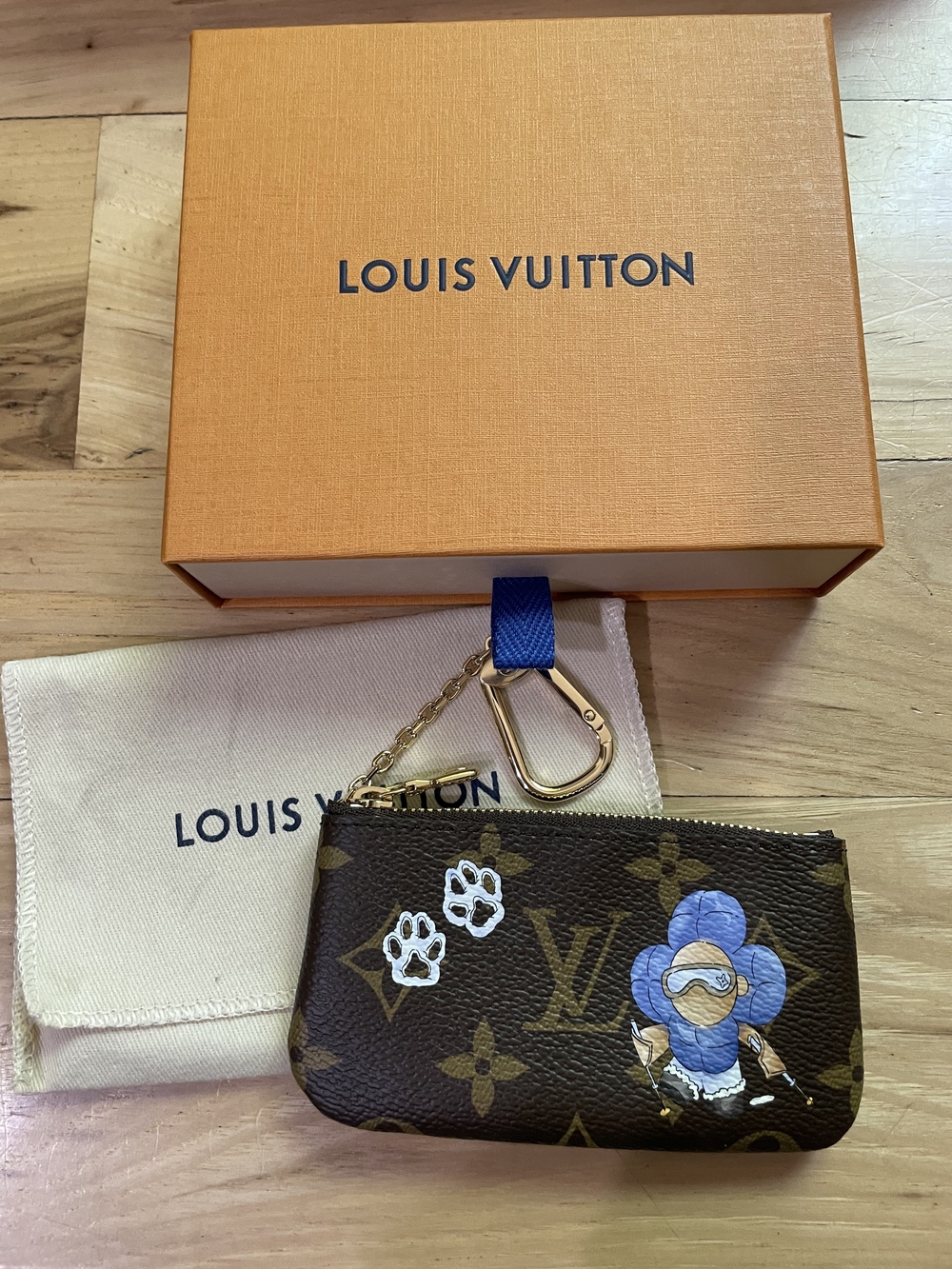 Louis Vuitton Vivienne Monogram Key Pouch / Cles NEW